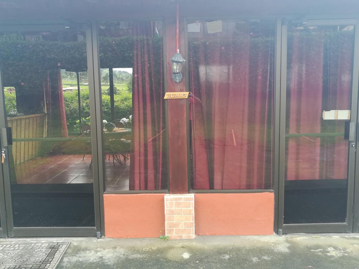 Hotel Chalets Los Volcanes Fraijanes المظهر الخارجي الصورة